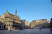 Bruxelles, Belgio - I palazzi della Grand Place, l'angolo Nord-Est con la Maison du Roi e il Palazzo dei Duchi di Brabante.